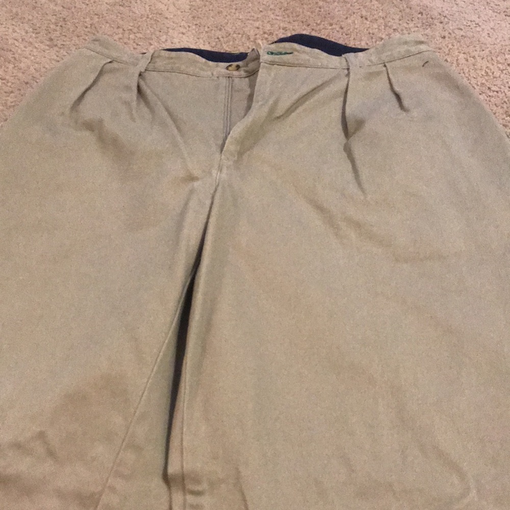 Tommy Hilfiger Men’s Khakis size 20 check measurements